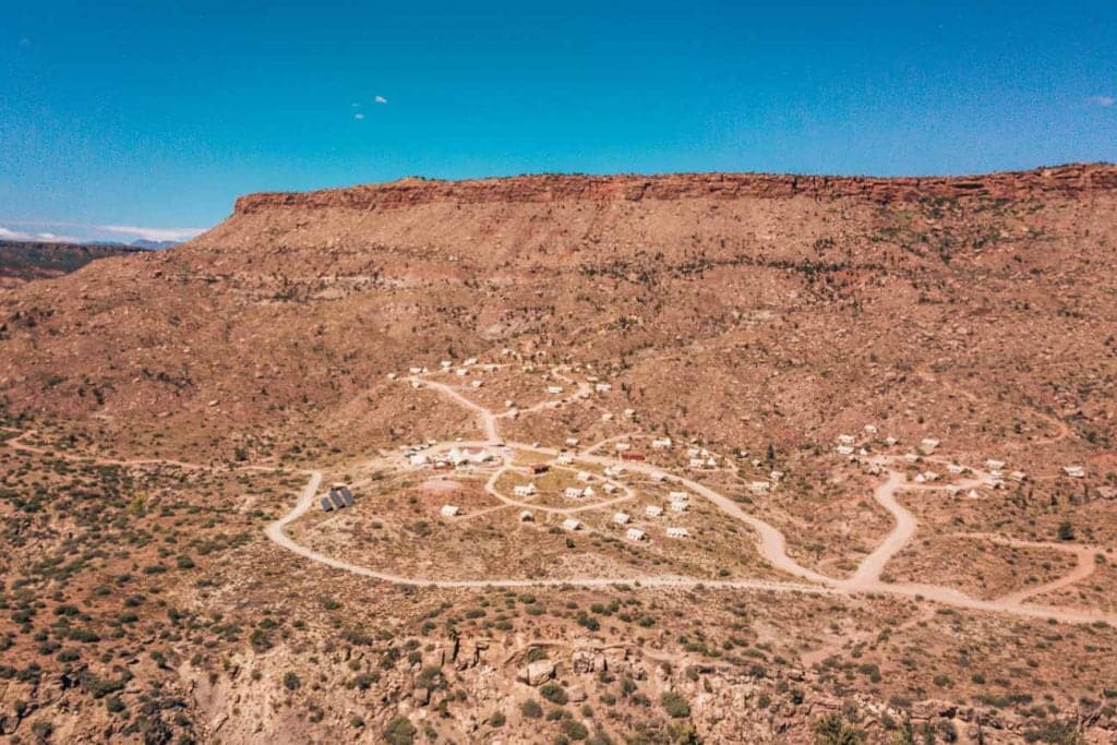 Hotel Review Under Canvas Zion Voyager Guru