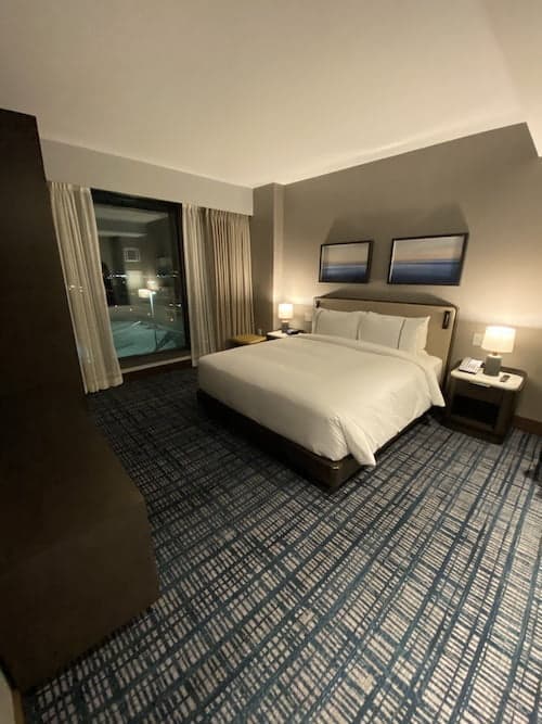 Grand Hyatt SFO grand suite bedroom